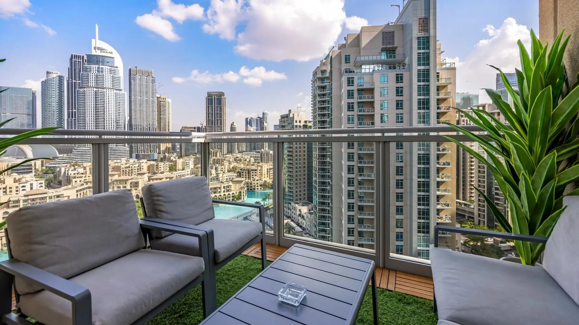 Durrani Homes - Modern Living 3Br With Burj Khalifa And Fountain View - Third Room Without Partition Dubai Apartment